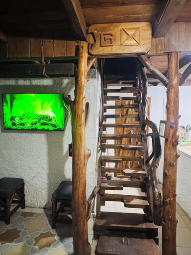 Interior, La Cabañita del Viajero, San Miguel de los Bancos