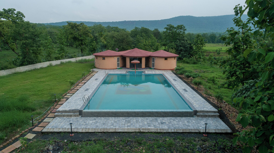 Pool 2, Madhuban Eco Retreat, Sehore
