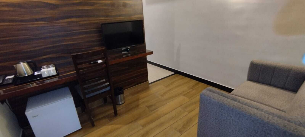 Living area 5, HOTEL MMD GRANDE, Thanjavur
