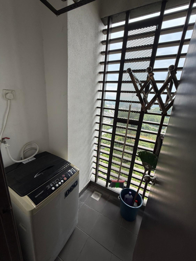 Bathroom 2, LANDMARK2.13, Clean Studio WiFi&Tvbox Free Parking, Hulu Langat