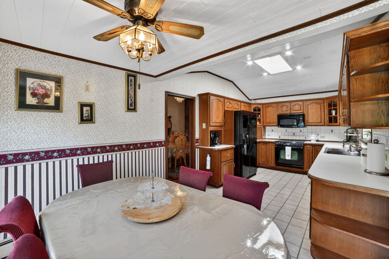 Dining 3, Unadilla Riverfront Oasis 3br Sleeps 8 3 Bedroom Home, Delaware