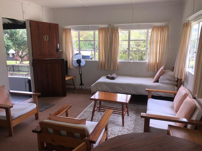 Others 5, Woodbourne Resort, Eden