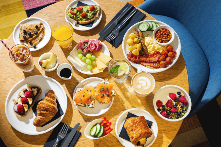 Breakfast buffet, citizenM Washington DC Georgetown, Washington D.C.