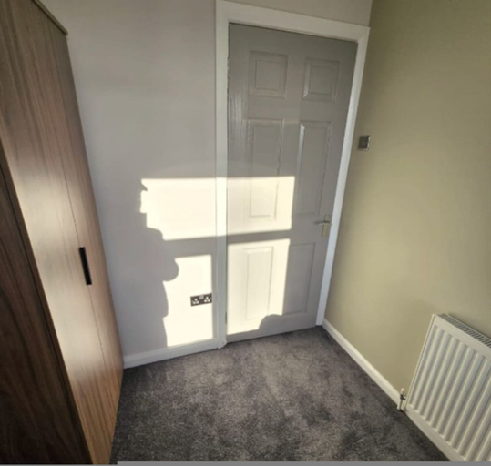 Room 3, West Midlands Home - 3BR w Free Parking and Wifi, Sandwell