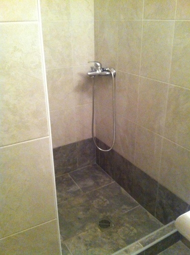 Bathroom 4, Cozy 2-bedroom Center in Thessaloniki, Central Macedonia