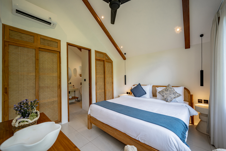 Others 3, Villa Ezra Azul, Badung