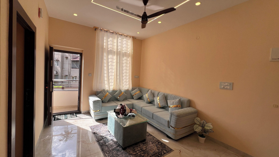 Living area 2, Bliss Serviced Apartment, Chikmagalur