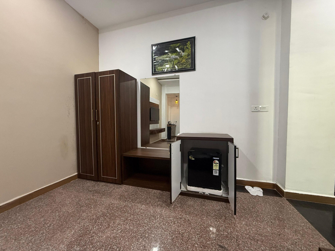 Others 4, Hotel Pratap Palace, Bharatpur