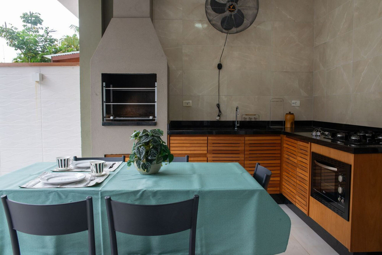 Room 3, Casa com rea Gourmet a 350m da Praia de Maresias, São Sebastião