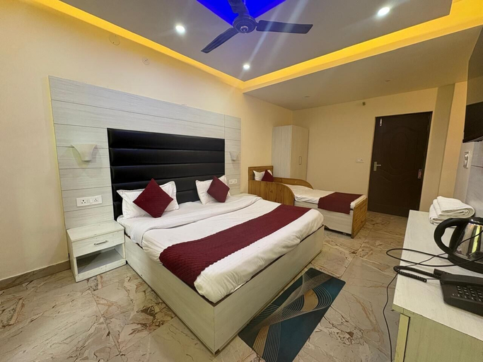 Room 5, Grand vista retreit, Dehradun