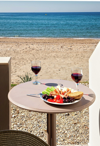 Food & Drinks 5, Fodele Beach Front Apts., Crete