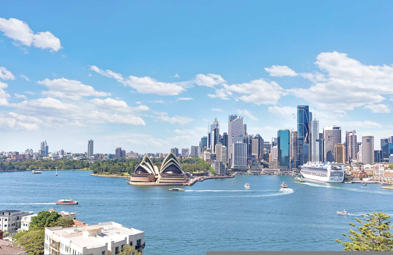 Room 3, Metawise Harbour View Studio Kirribilli, Sydney