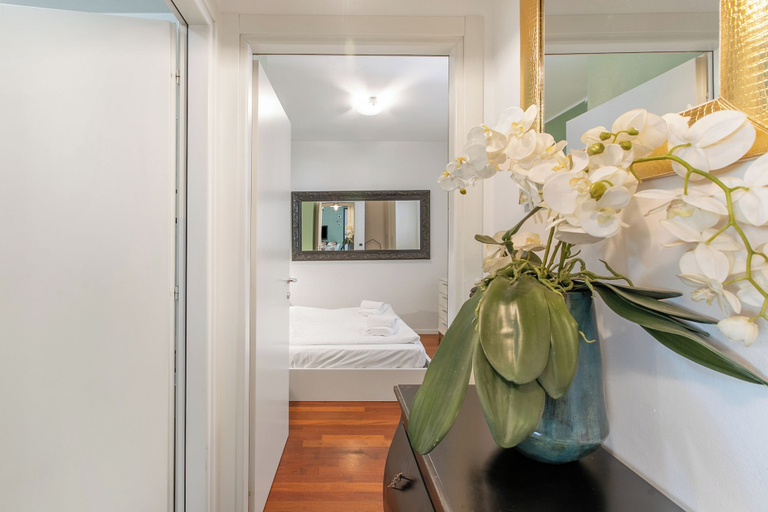 Others 4, Suite 22, Trento
