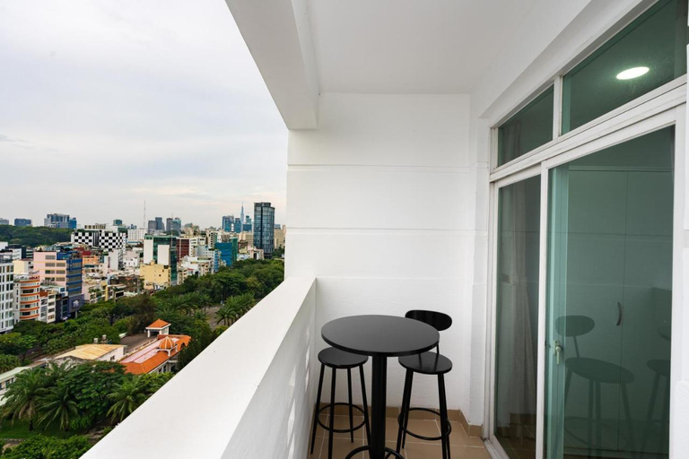 Others 4, International Building D1-next to Ben Thanh market, District 1