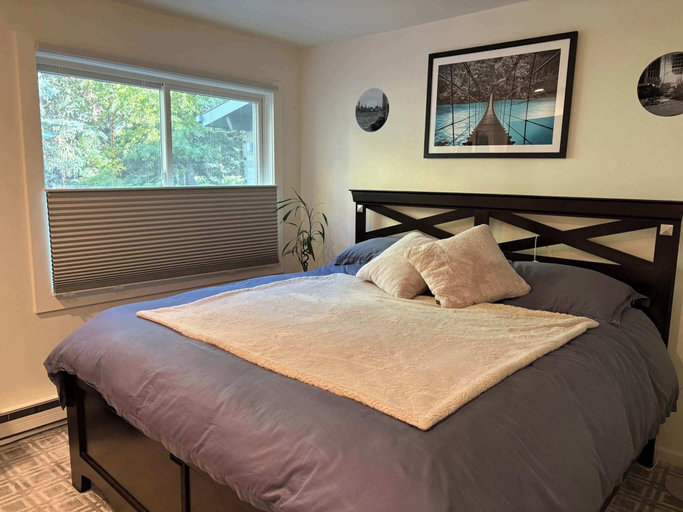 Interior 2, Sierra Chalet - Home With Private Deck and Views, Pitkin