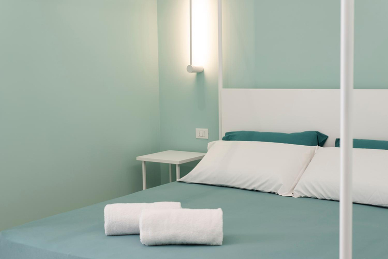 Bedroom 5, SOTTO LE STELLE Comfort Room, Trapani