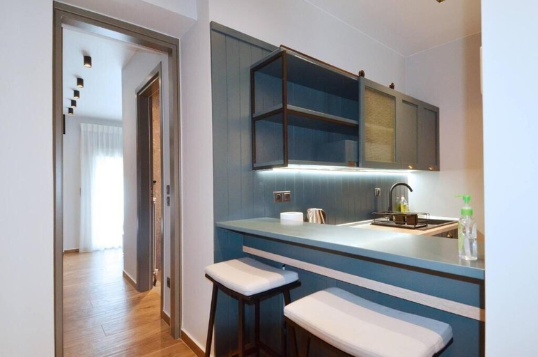 Private kitchen 3, Modern 2BR apartment Stili Olympioy Dios, Attica