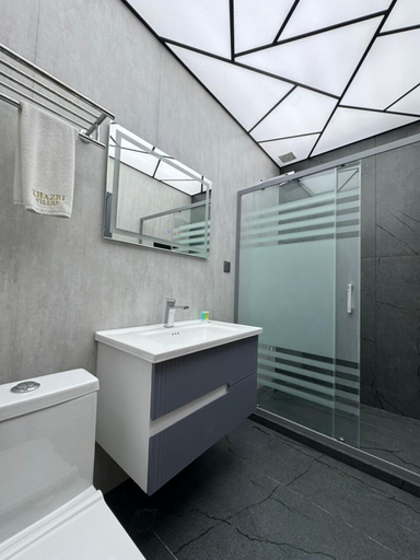 Bathroom 4, Khazri Resort & Villas, Baku