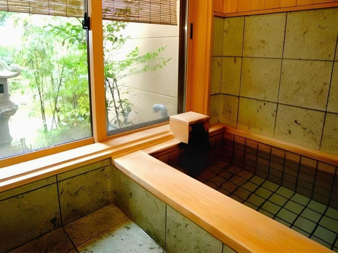 Bathroom, Kansuien Kakuraku, Nasu