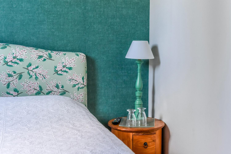 Bedroom 2, La Bulle, Pas-de-Calais