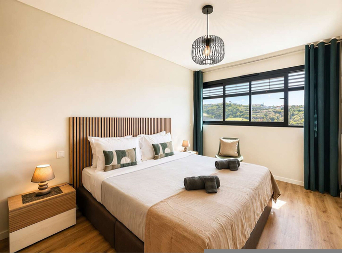 Room 5, Sun Meets Ocean Apartment, Câmara de Lobos