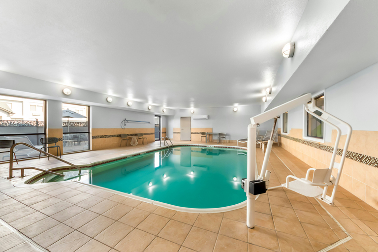 Sport & Beauty 5, Spark by Hilton South East Corpus Christi, Nueces