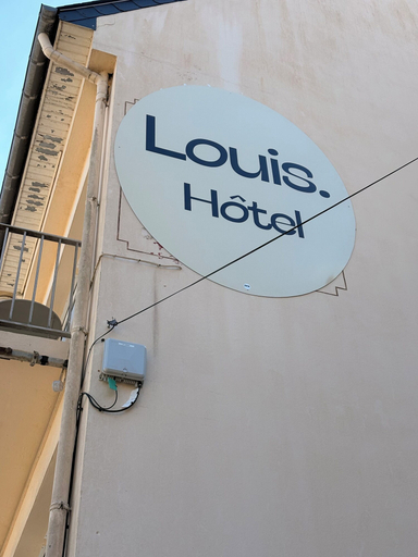 Exterior detail 4, Louis Hotel, Côtes-d'Armor