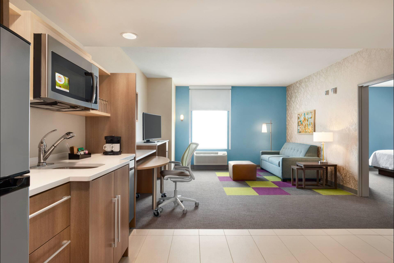 5, Home2 Suites By Hilton Waycross, Ware