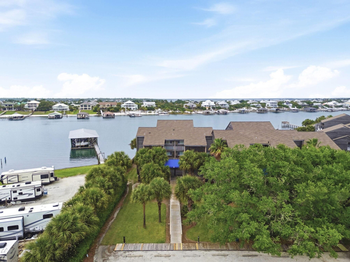 Aerial view 5, Needle Rush Point E13, Escambia