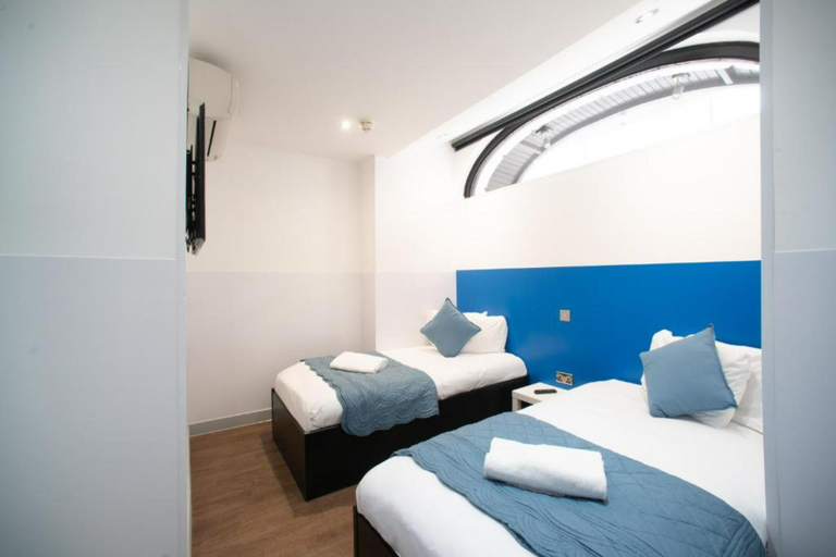 Bedroom 4, CiTi Hotel London Luton By Belvilla, Luton