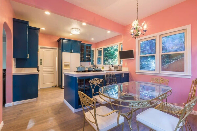 Interior 5, Marbella Lane - Knoll Top Property With Hottub, San Mateo