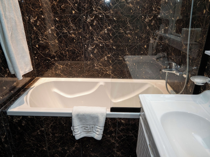 Bathroom 3, INNYAR Hotel Riyadh, Riyadh