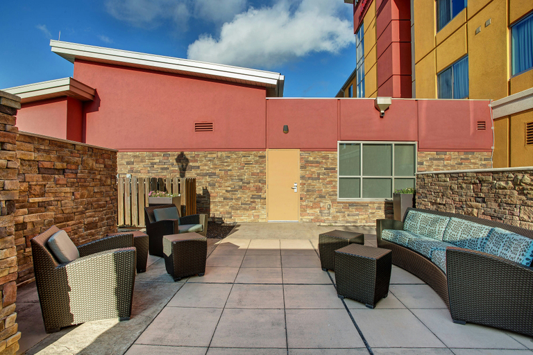 Exterior & Views 1, Residence Inn Jackson, Madison