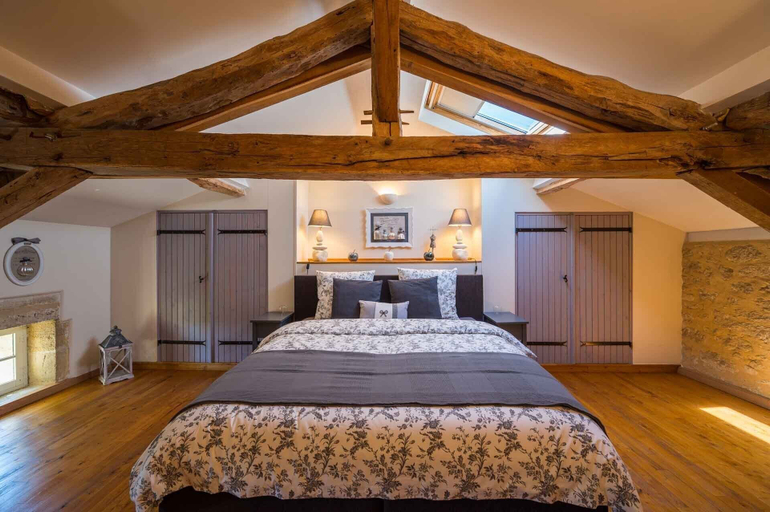 Bedroom 4, Château Puygrenier, Dordogne