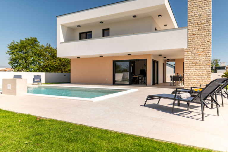 Room 5, Villa Antonio Zadarvillas, Nin