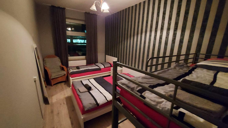 Bedroom 4, Adam's Hostel - Self Check-In & Only Private Rooms, Düsseldorf