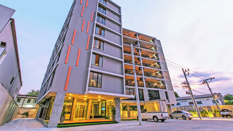 Exterior & Views 1, B2 Phuket Boutique & Budget Hotel, Pulau Phuket