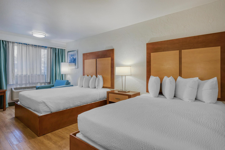 Bedroom 3, Best Western Foothills Inn, Elmore