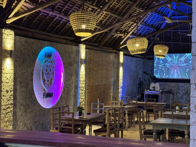 Dining, King Simba Hotel & Restaurant, Kusini