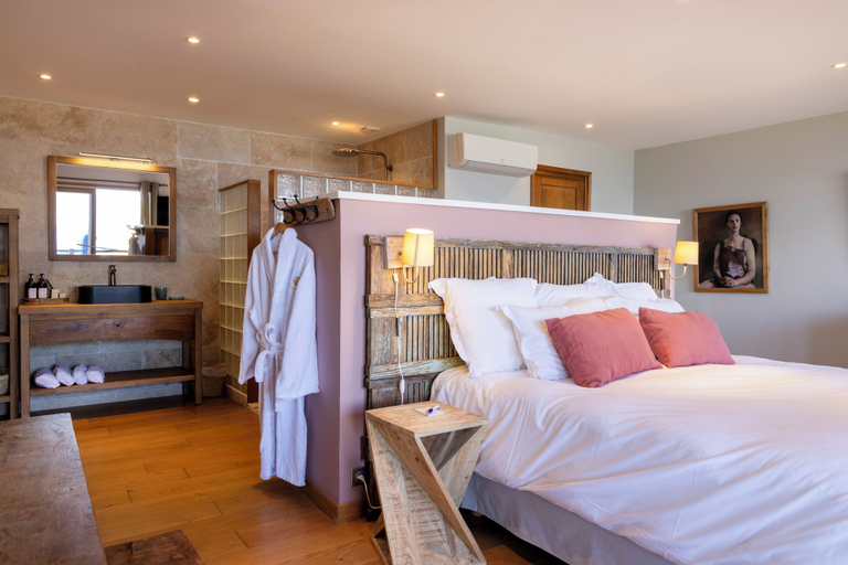 Bedroom 4, Villa Kirssis, Corse-du-Sud