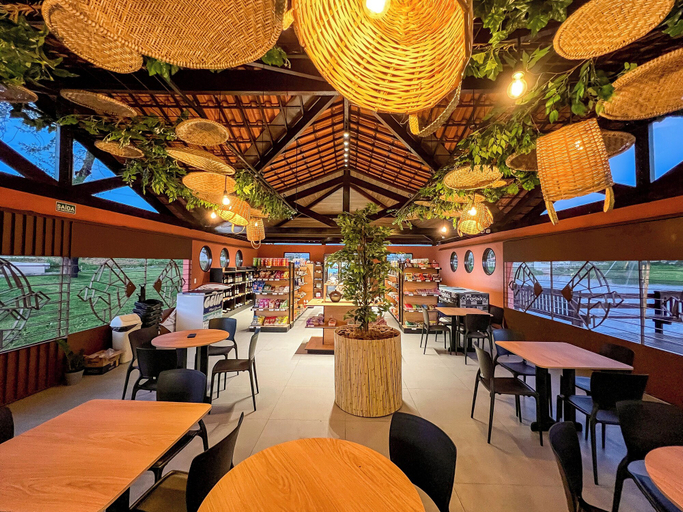 Dining, Ville do Lago, Gravatá