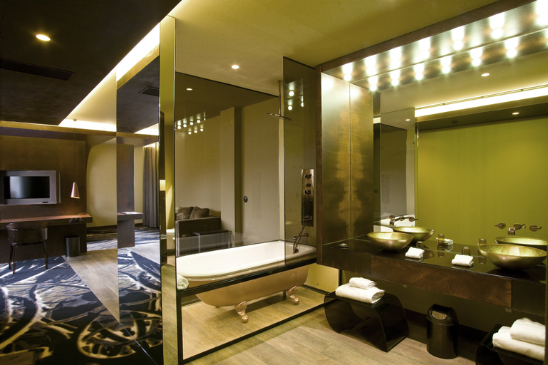 Bathroom 4, PortoBay Hotel Teatro, Porto