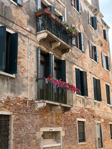Exterior & Views 2, LIONS VENICE Guest House, Venezia