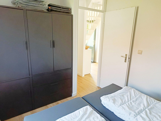 Room 5, Bungalow in Breskens Near the Coast, Sluis
