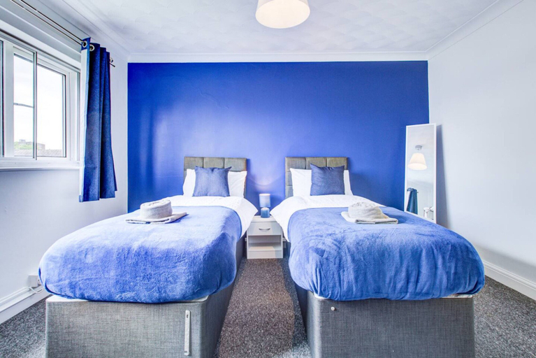 Room 2, Hull Haven 4bed 2bath With Free Parking Sleeps 8, Kingston upon Hull
