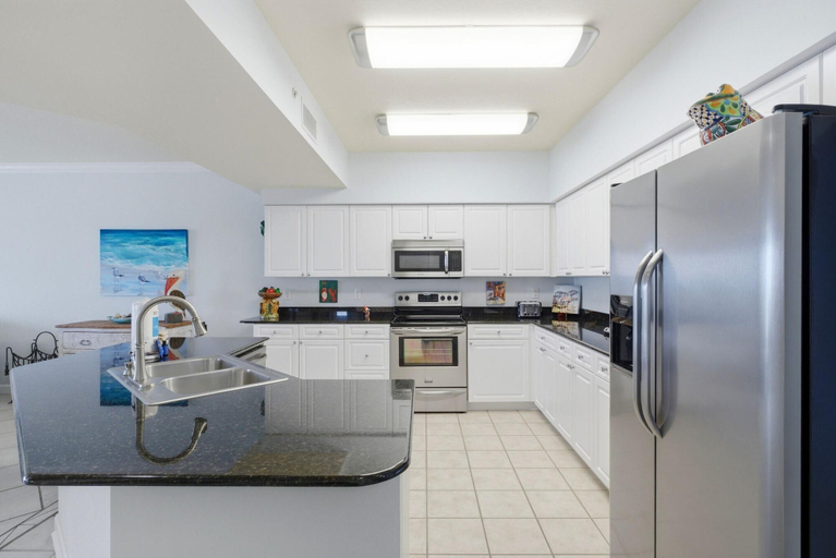 Private kitchen 4, Admiral's Quarters 506, Baldwin