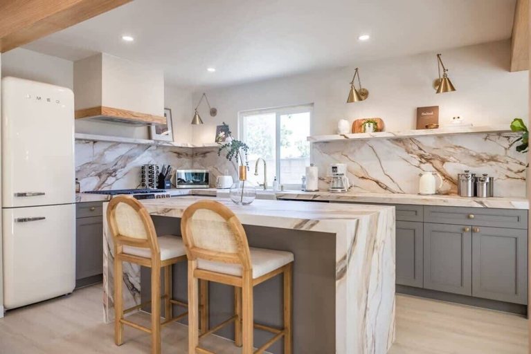 Interior 5, @ Marbella Lane - Vibrant & Chic Designer Home, Orange