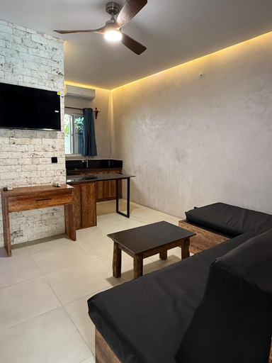 Living area 5, King Simba Hotel & Restaurant, Kusini