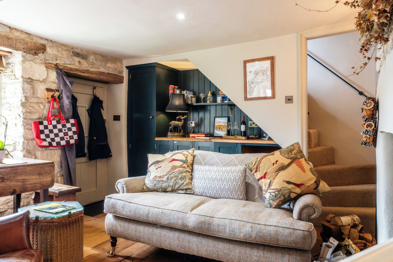 Living area 4, Swift Cottage-Lovely Home in Malmesbury, Wiltshire