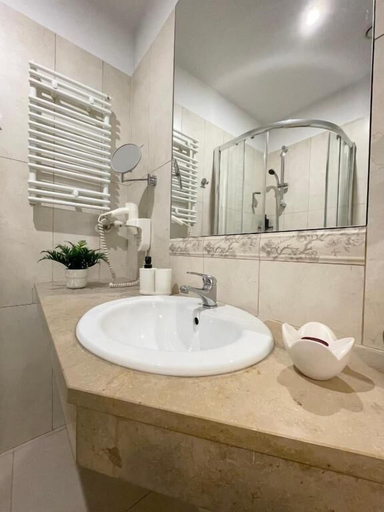 Bathroom 3, Gertrudy 10 Residence - Old Town, Kraków City